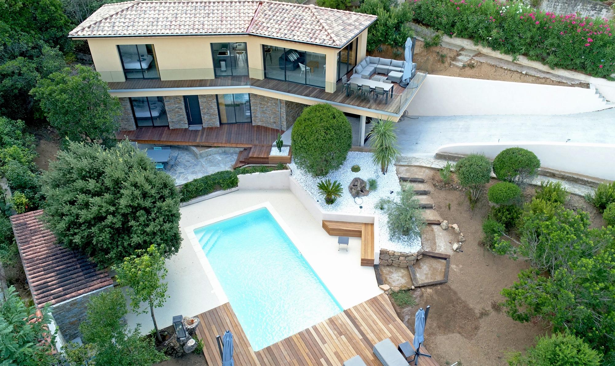Realisation Sous bassement beton dalle bois SARL DOMUS ECOLOGIA Construction